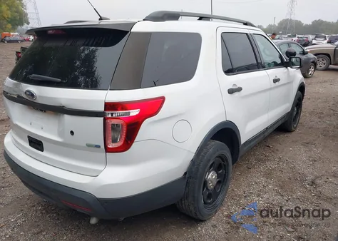 2013 Ford Police Interceptor from USA, damaged, VIN 1FM5K8AR4DGC41158